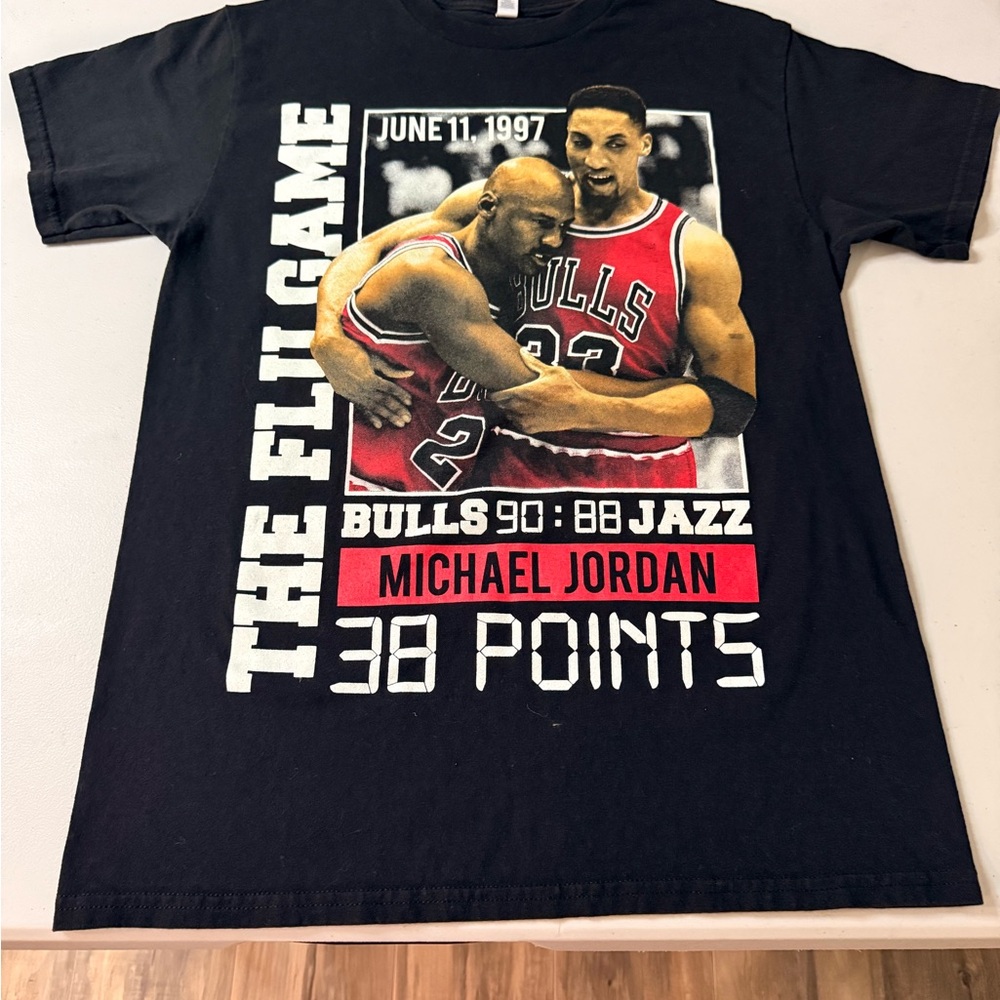 Gildan Black Michael Jordan 'The Flu Game' Bulls Graphic Tee with Red Accents